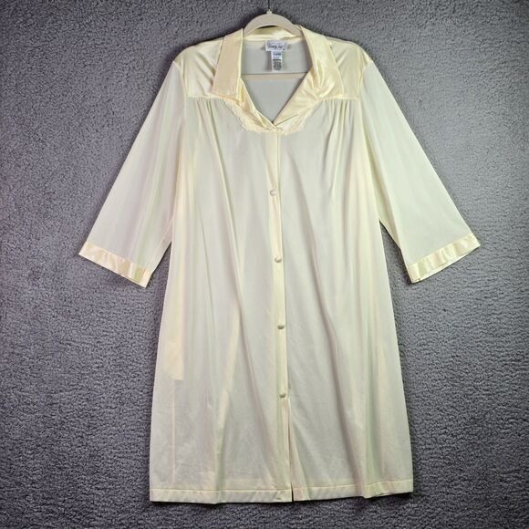 Vanity Fair Yellow Satin Lace Robe Medium Vintage Nylon Button Front USA Made - Picture 1 of 12
